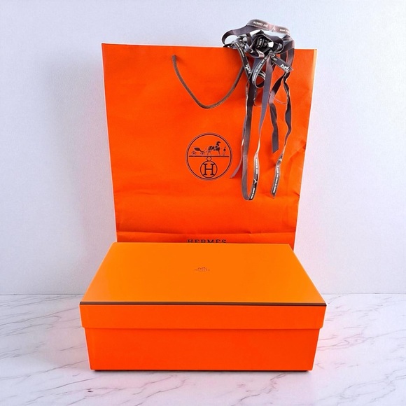 Hermès Orange Box and Bag with Ribbon - Picture 3 of 8